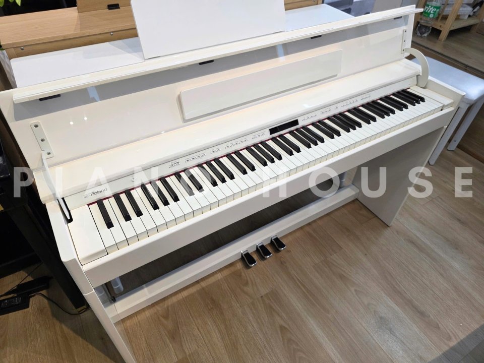 ROLAND DP-603 PW - Đánh giá chi tiết tại Piano House